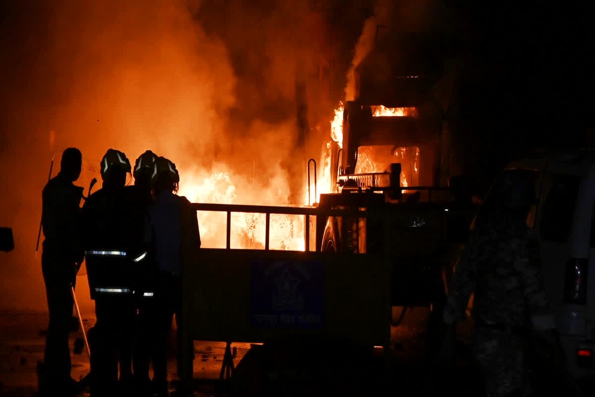 Nagpur Accident News Today: एक और दर्दनाक हादसा, देखते ही देखते आग के गोले में बदल गया कंटेनर, जलकर 32 की मौत