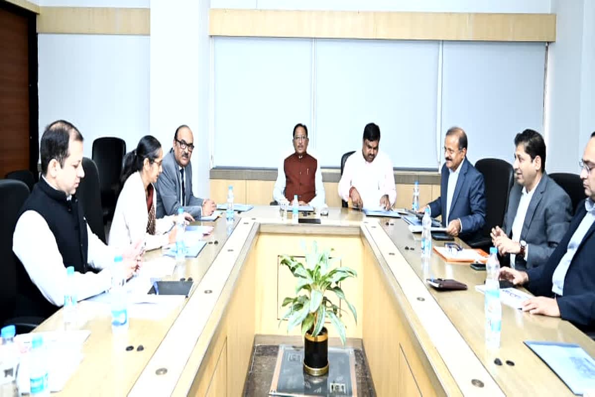CM Vishnu Deo Sai : सीएम साय ने ली शिक्षा विभाग की हाईलेवल बैठक, छत्तीसगढ़ अंजोर विजन 2047 में विभाग की रणनीति को लेकर दिए ये निर्देश