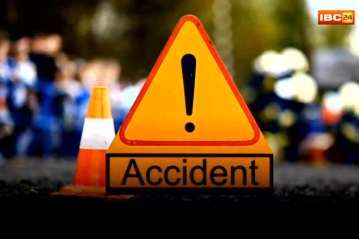 UP Road Accident News: एक ही परिवार के चार लोगों की हुई मौत, भीषण सड़क हादसे के बाद मची अफरा-तफरी