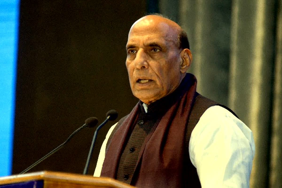 Rajnath Singh on Delhi Blast: रक्षा मंत्री राजनाथ सिंह का दिल्ली ब्लास्ट पर बड़ा बयान, बोले ‘दोषियों को छोड़ा नहीं जाएगा…’