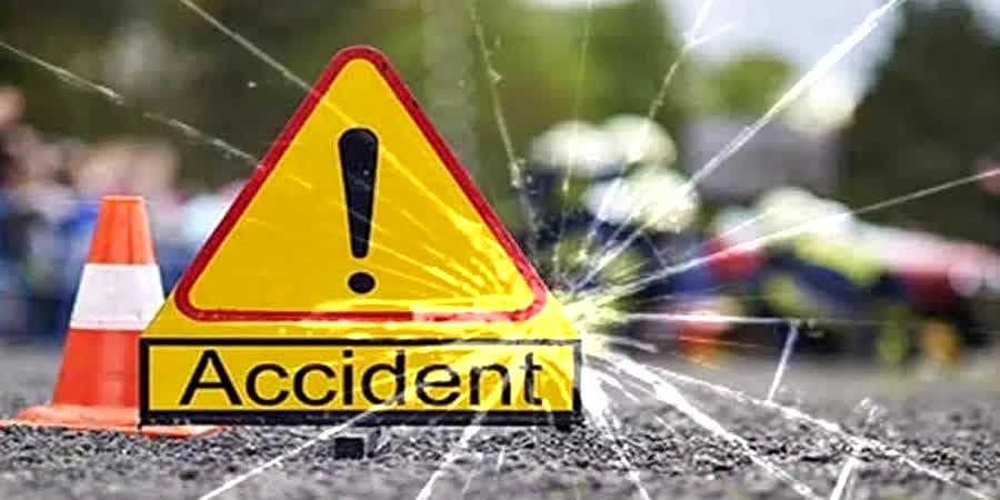 Gwalior Accident News : एक साथ बुझे तीन घरों के चिराग, ट्रॉली पलटते ही मच गई चीख-पुकार,कांप उठी देखने वालों की रूह