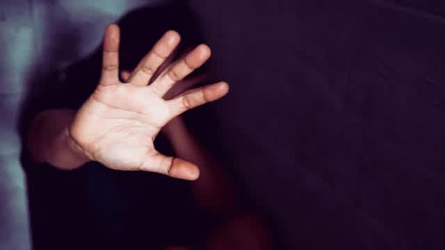 Indore Crime News : प्रतियोगिता के बाद घर लौट रही थी शूटिंग की नेशनल खिलाड़ी, बीच रास्ते में बस वाले ने की ऐसी घिनौनी हरकत, आपबीती सुन पुलिस भी रह गई दंग