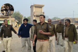 Ashok Nagar Viral Video : चंदा न देने पर सरेआम युवक के साथ की ऐसी हरकत! वीडियो बनाकर किया था वायरल, फिर पुलिस ने लगाए होश ठिकाने