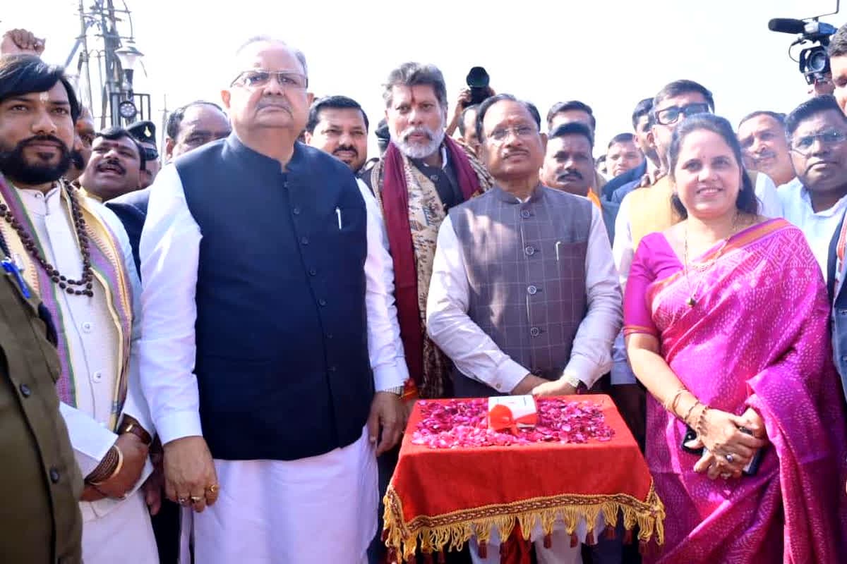 CM Vishnu Deo Sai News : ओलंपिक में पदक जीतने वाले खिलाड़ियों को इतने करोड़ रुपए देगी सरकार, सांसद खेल महोत्सव में सीएम साय ने किया ऐलान, बोले- सपनों को पंख देने के लिए हम प्रतिबद्ध