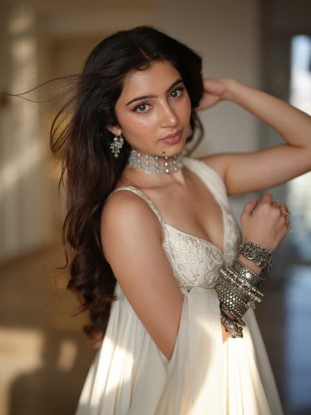 Sara Arjunn Pics: सारा अर्जुन की खूबसूरती का ऐसा राज, जो इन तस्वीरों में छुपा है…