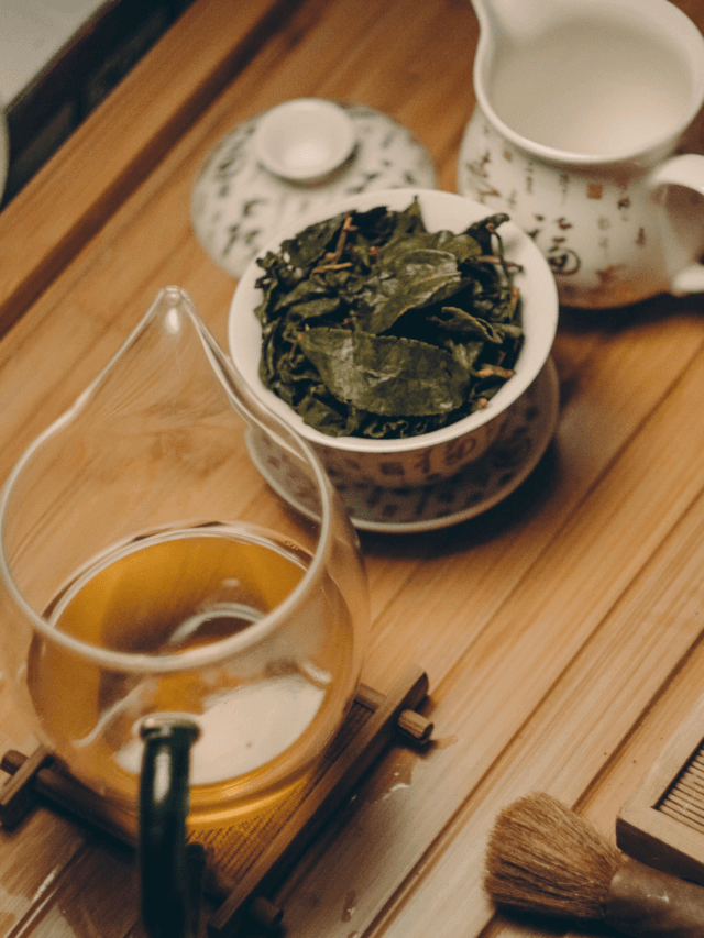 Green Tea Side Effects: ज्यादा ग्रीन टी पीने से सेहत को हो सकते हैं गंभीर नुकसान