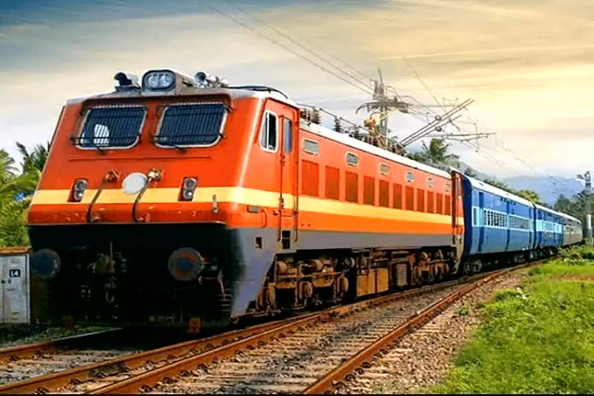 Summer Special Train: यात्रियों के लिए खुशखबरी, गर्मियों की छुट्टियों के लिए पटना, चर्लपल्ली और तिरुपति-रक्सौल के बीच चलेंगी स्पेशल ट्रेनें, यात्रियों को मिलेगी ये सुविधा