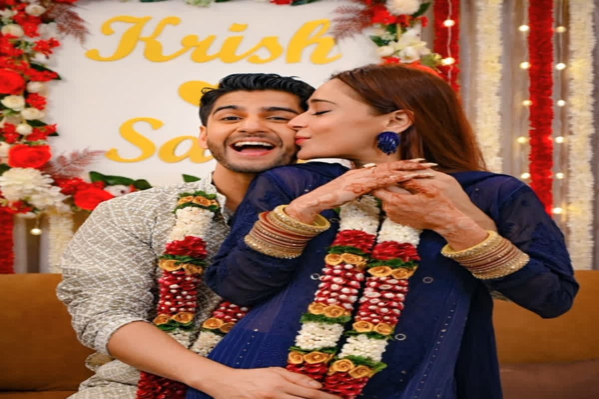 Sara Khan Marriage: रामायण के लक्ष्मण की बहू बनीं सारा खान, हिंदू-मुस्लिम रीतिरिवाज़ निभाते हुए कपल की शादी की पहली तस्वीर हुई वायरल