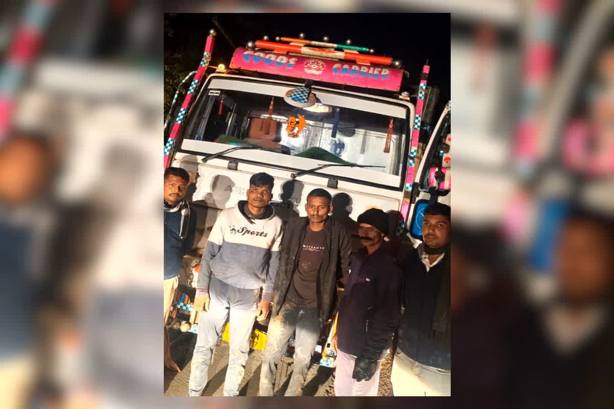 Anuppur News : तिरपाल के पीछे छिपा था खौफनाक राज! पुलिस ने फिल्मी स्टाइल में पीछा कर रुकवाया ट्रक, फिर जो दिखा…