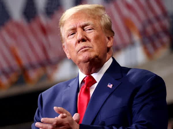 Donald Trump News: अचानक बदले राष्ट्रपति ट्रंप के तेवर, इस बात के लिए ईरान को कहा ”धन्यवाद”, जानकर आपको भी नहीं होगा यकीन