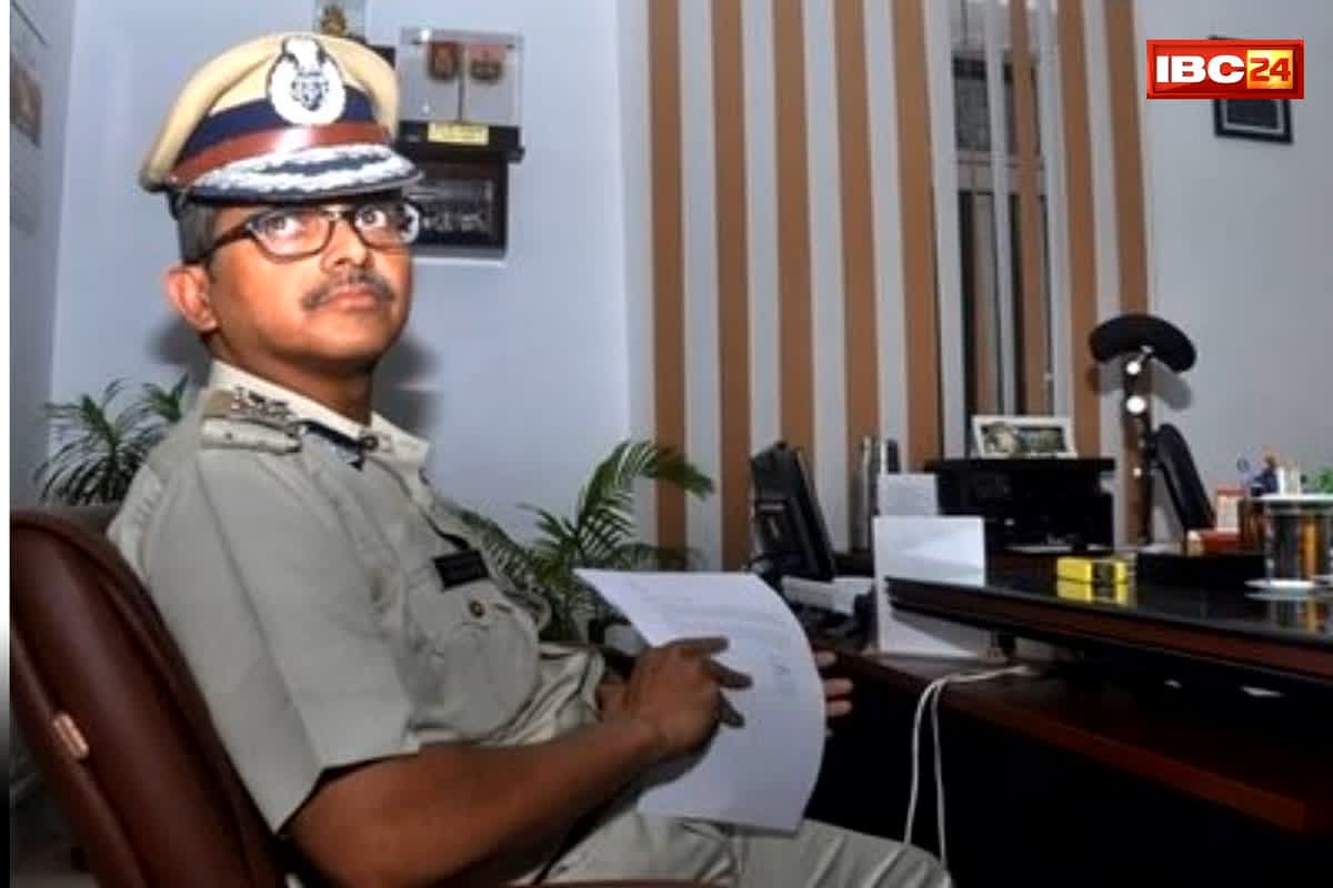 IPS Amitabh Thakur : टूथपेस्ट गायब हुआ तो टेंशन में आ गए पूर्व IPS! अब सताने लगा इस बात का डर, क्या होने वाली है कोई बड़ी साजिश?