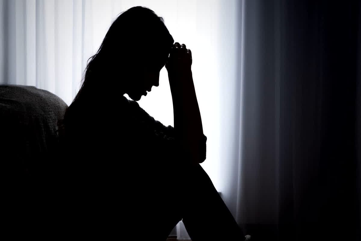 Pathalgaon Girl Kidnapping: रात को कमरे में सोई नाबालिग बेटी, फिर सुबह हो गई गायब! पूरी कहानी जानकर परिजनों के उड़ गए उड़े होश
