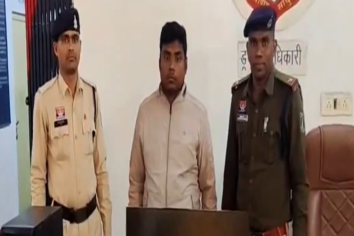 Raipur Cyber Crime News : पढ़े-लिखों को 8वीं पास ने लगाया करोड़ों का चूना! खुद को इस चीज़ का एडवाइजर’ बताकर लगा दिया 1 करोड़ का फटका