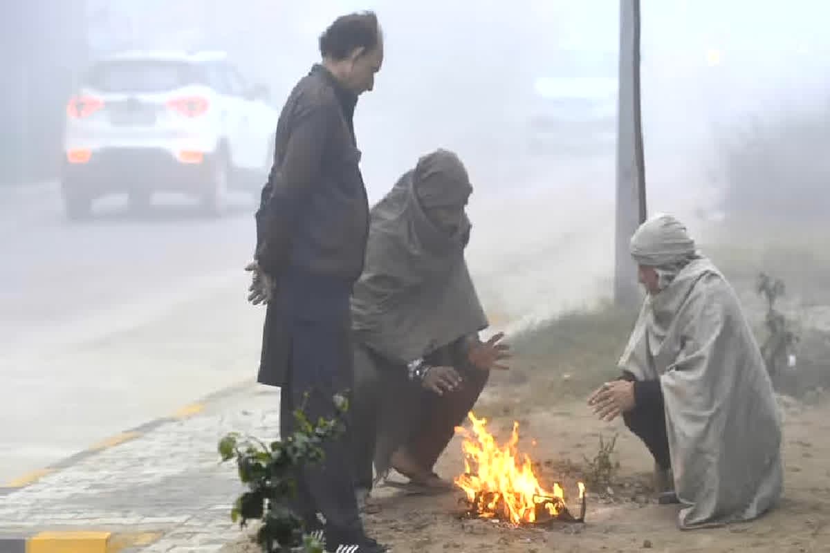 CG Weather Update Saturday: प्रदेशवासी हो जाए सावधान… फिर पड़ेगी कड़ाके की ठंड, इन जिलों के लिए अलर्ट जारी