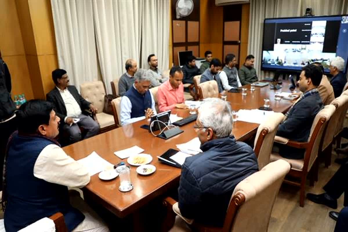 MP News: रोबोट से होगी लीकेज की जांच, लापरवाही करने वाले अधिकारियों पर होगी कार्रवाई, सीएम मोहन ने दिए ये निर्देश