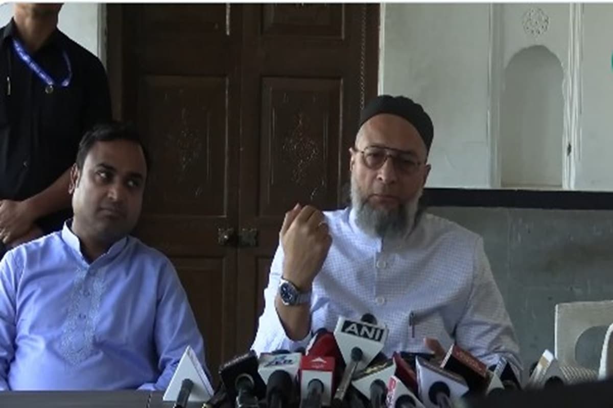 Maharashtra Civic Polls: महाराष्ट्र नगरीय निकाय चुनाव में AIMIM के उम्मीदवारों को बड़ी कामयाबी, औवैसी ने हारी पार्टियों को दी ऐसी सलाह