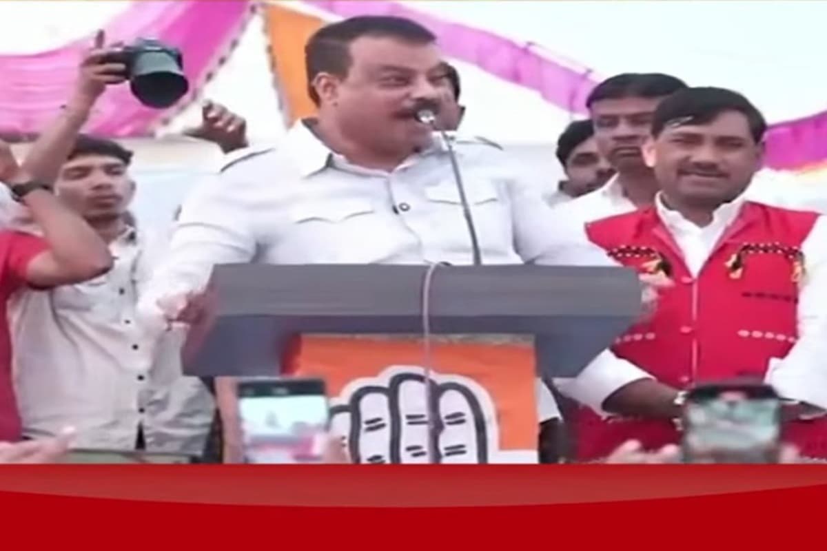 VandeBharat: हनुमान जी की जाति पर फिर मचा बवाल, उमंग सिंघार ने बजरंग बली को आदिवासी बताते हुए BJP और RSS पर लगाए गंभीर आरोप