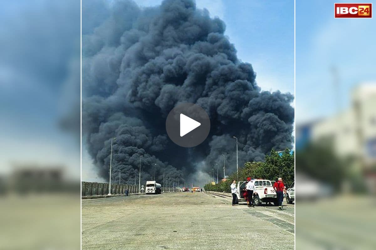Iran Blast Today Viral Video: राजधानी समेत देश के अलग-अलग सात शहरों में भीषण बम धमाके.. विस्फोट से ढह गई इमारत, जद में आकर 5 लोगों की दर्दनाक मौत
