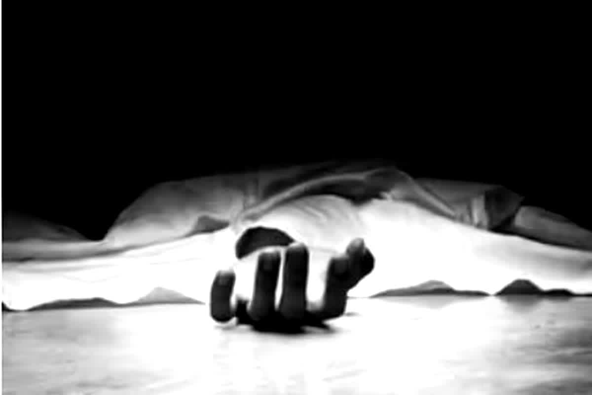Jabalpur Murder Case : वैलेंटाइन डे पर प्रेमी का खूनी खेल, साथियों संग मिलकर प्रेमिका की कर दी ऐसी हालत, वजह जानकर उड़ जाएंगे आपके होश