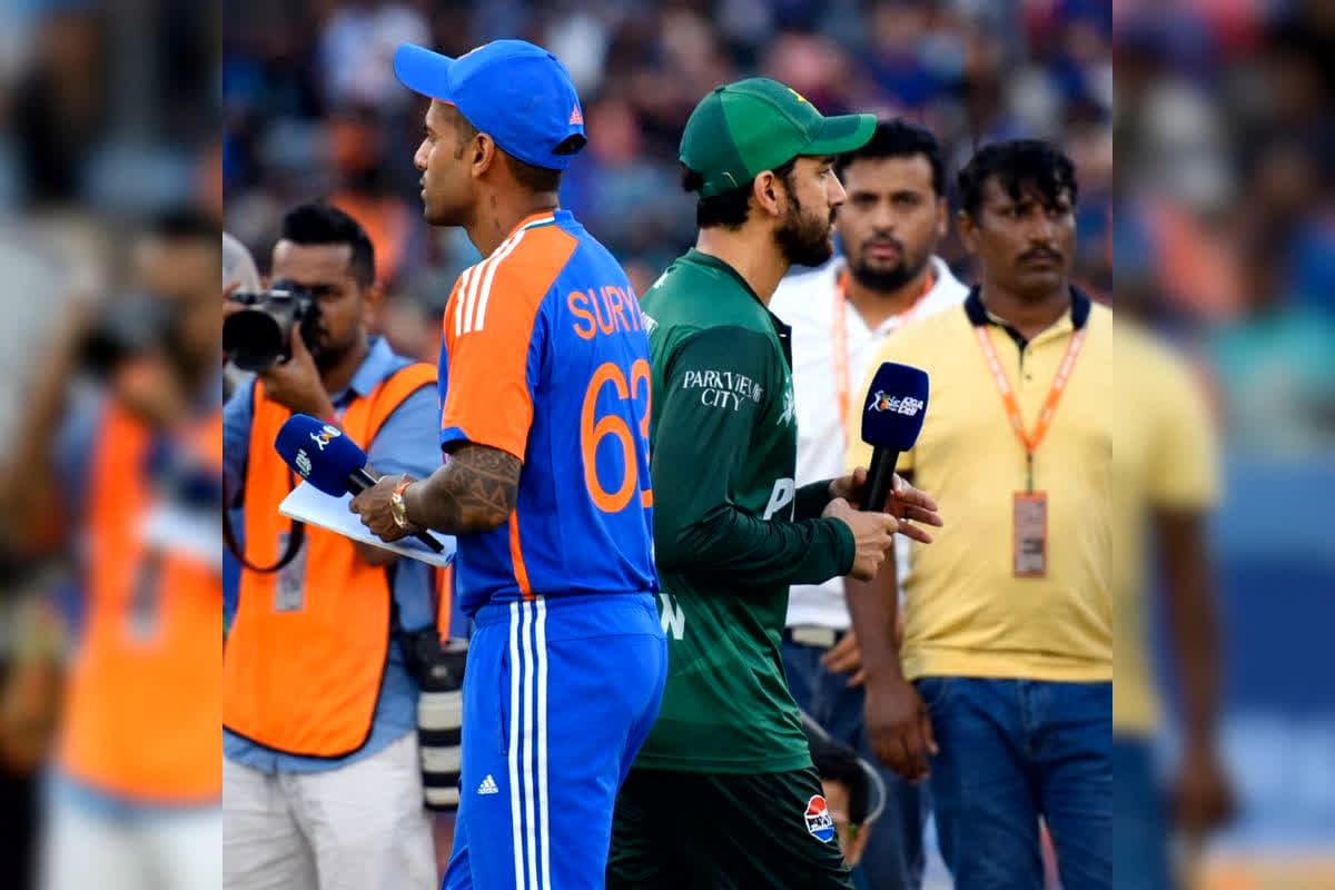 T20 World Cup 2026: भारत से मैच खेलने के लिए पाकिस्तान ने रखीं ये 3 शर्तें, बैठक में ICC के सामने रखी डिमांड, अब पाकिस्तान को भारी नुकसान का डर
