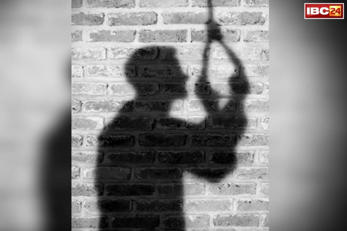 Retired BSF Jawan Suicide News: रिटायर्ड BSF जवान ने की आत्महत्या, मोबाइल में मिली महिला की हैरान करने वाली रिकॉर्डिंग, सुनते ही पुलिस भी रह गई हैरान