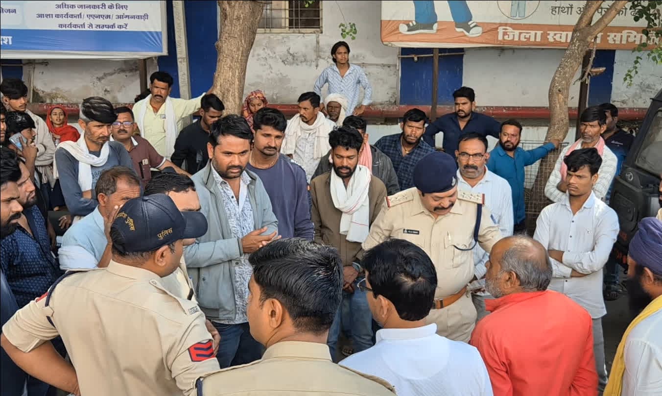 Harda Youth Death Case : एक्सीडेंट नहीं, ये… मर्डर है? ट्रैक्टर के नीचे आने से युवक की मौत, भाई के दावों ने पुलिस के भी उड़ाए होश