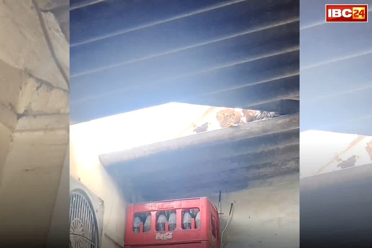 Korba Chori News: चौकी से चंद कदम की दूरी पर चोरी, आधी रात इतने लाख का गुटखा और सिगरेट ले उड़े चोर, नहीं लगी पुलिस को भनक