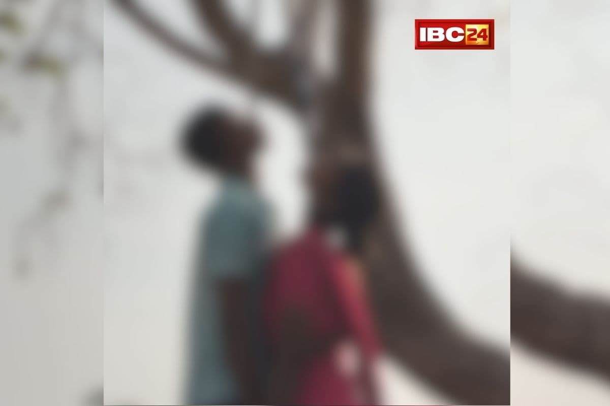 Young Man And Woman Dead Body : एक ही पेड़ पर इस हालत में मिली युवक और महिला की लाश, देख पुलिस भी रह गई दंग