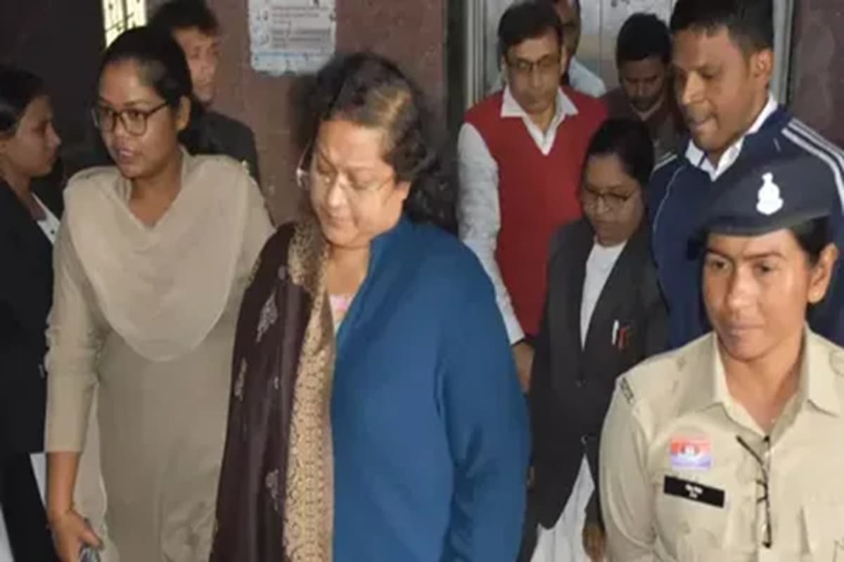 Chhattisgarh Liquor Scam: शराब घोटाले में बड़ा अपडेट, जेल से रिहा से हुए सौम्या चौरसिया और के.के. श्रीवास्तव, इन शर्तों का करना होगा पालन