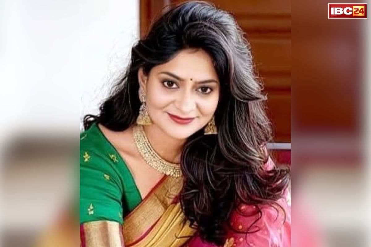 Tehsildar Amita Singh Suspended: जेल में बंद तहसीलदार सेवा से सस्पेंड.. इस मामले में पांच दिन पहले पुलिस ने किया था गिरफ्तार, क्या जाएगी नौकरी?..