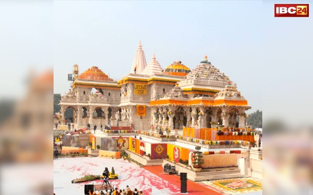 Ram Mandir Ayodhya: अयोध्या में आज बनेगा इतिहास! राम मंदिर परिसर में पहली बार 3000 मातृ शक्तियों के बीच होगा भव्य ध्वजारोहण, एंट्री के लिए ये नया सिस्टम लागू