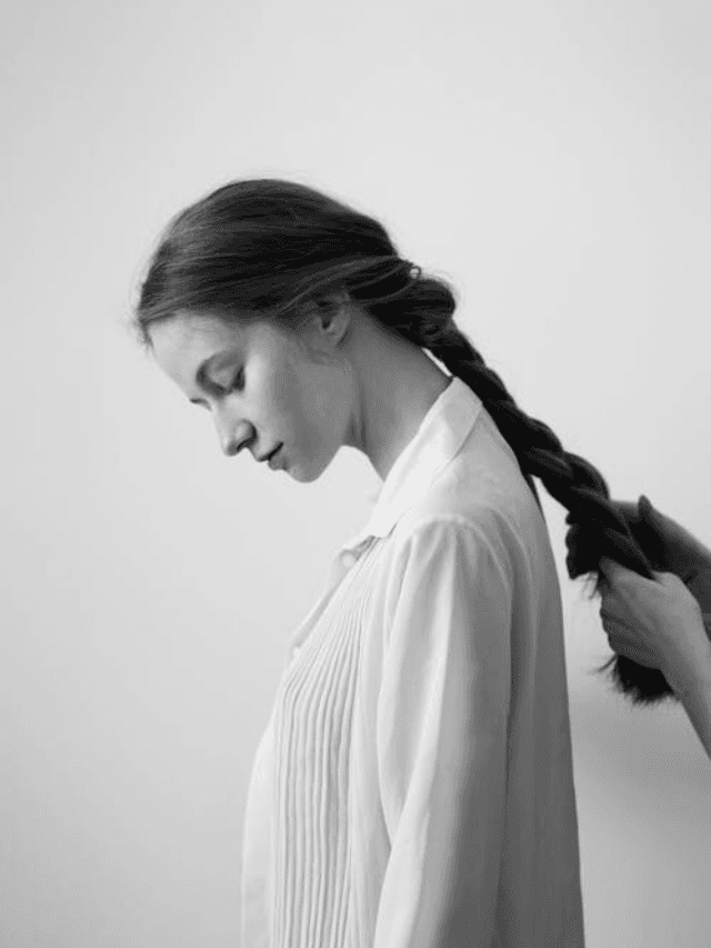 Benefits of braiding Hair : चोटी बनाने के 8 जादुई फायदे! क्या आप भी जानते हैं ये ब्यूटी सीक्रेट जो दादी-नानी हमेशा अपनाती थीं?