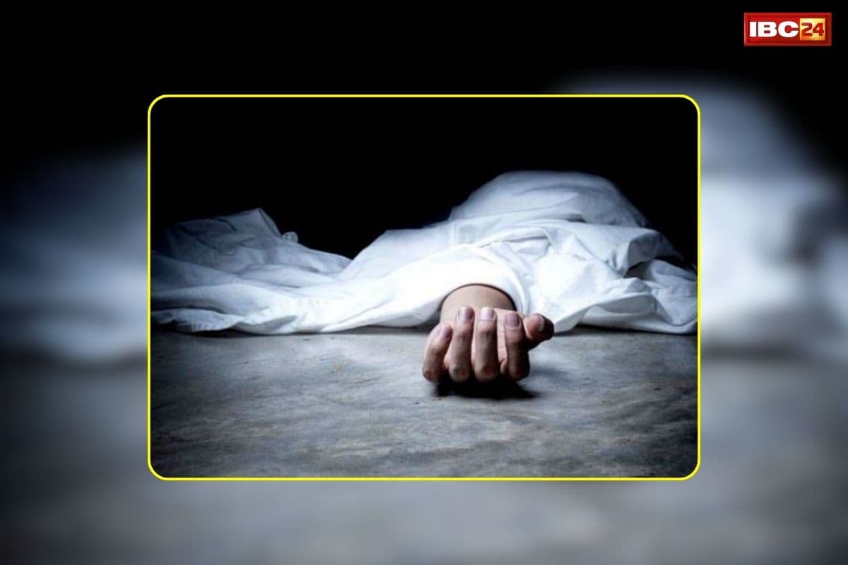 CRPF Soldier Commits Suicide: पत्नी से इस बात को लेकर हुई लड़ाई, छुट्टी पर घर लौटे CRPF जवान ने उठाया खौफनाक कदम, जानकर आपको भी लगेगा झटका