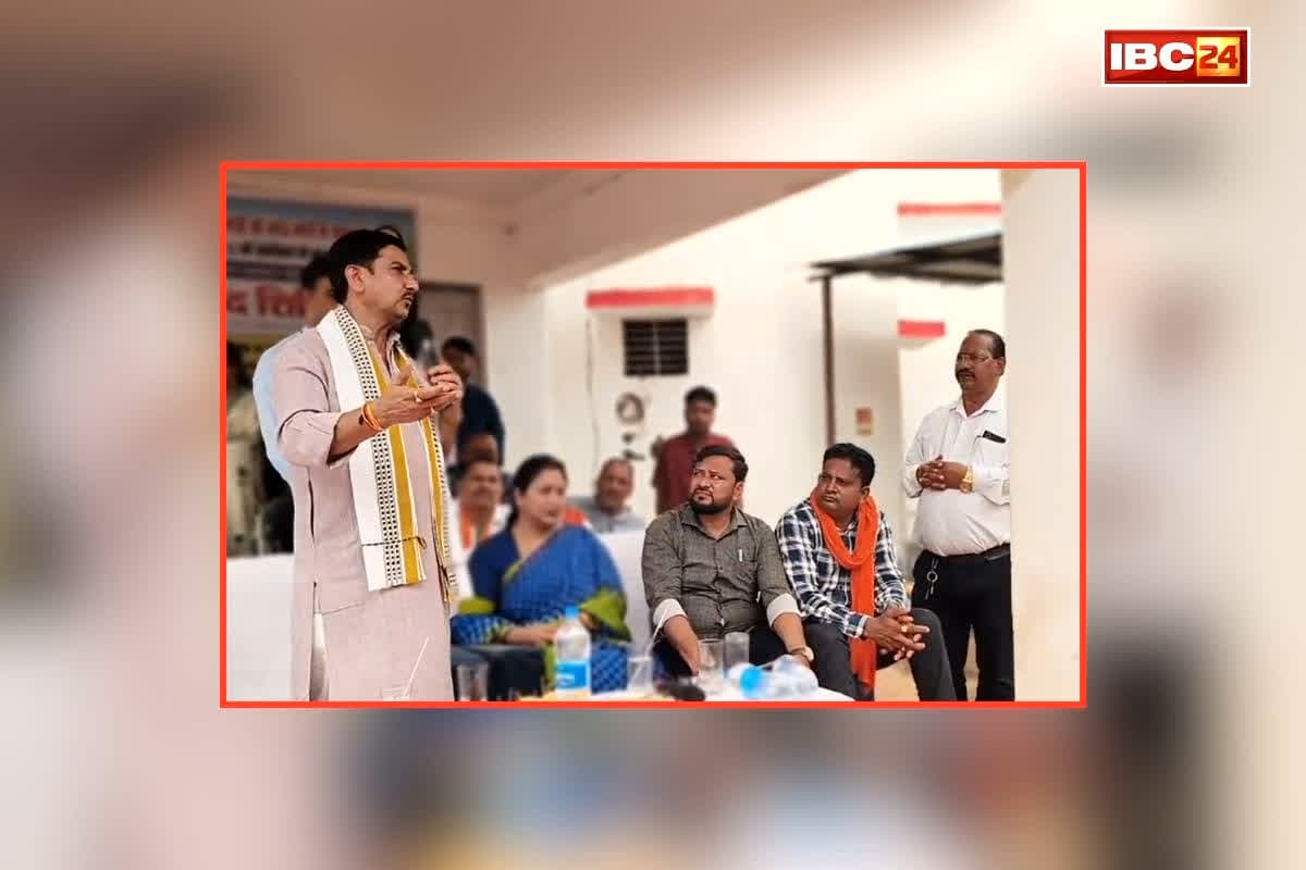 Tokhan Sahu Viral Video: ‘काम करना पड़ेगा नहीं तो होगी कार्रवाई’, यहां के CMO पर भड़के केंद्रीय राज्य मंत्री तोखन साहू, देखें वायरल वीडियो