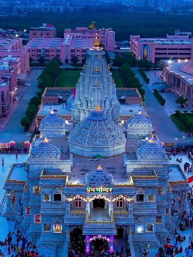 India Biggest Temples with Donation: अयोध्या का राममंदिर नहीं बल्कि भारत के ये मंदिर किसी खजाने से कम नहीं.. कई देशो की GDP से ज्यादा है हर साल का चढ़ावा, देखें तस्वीरों में