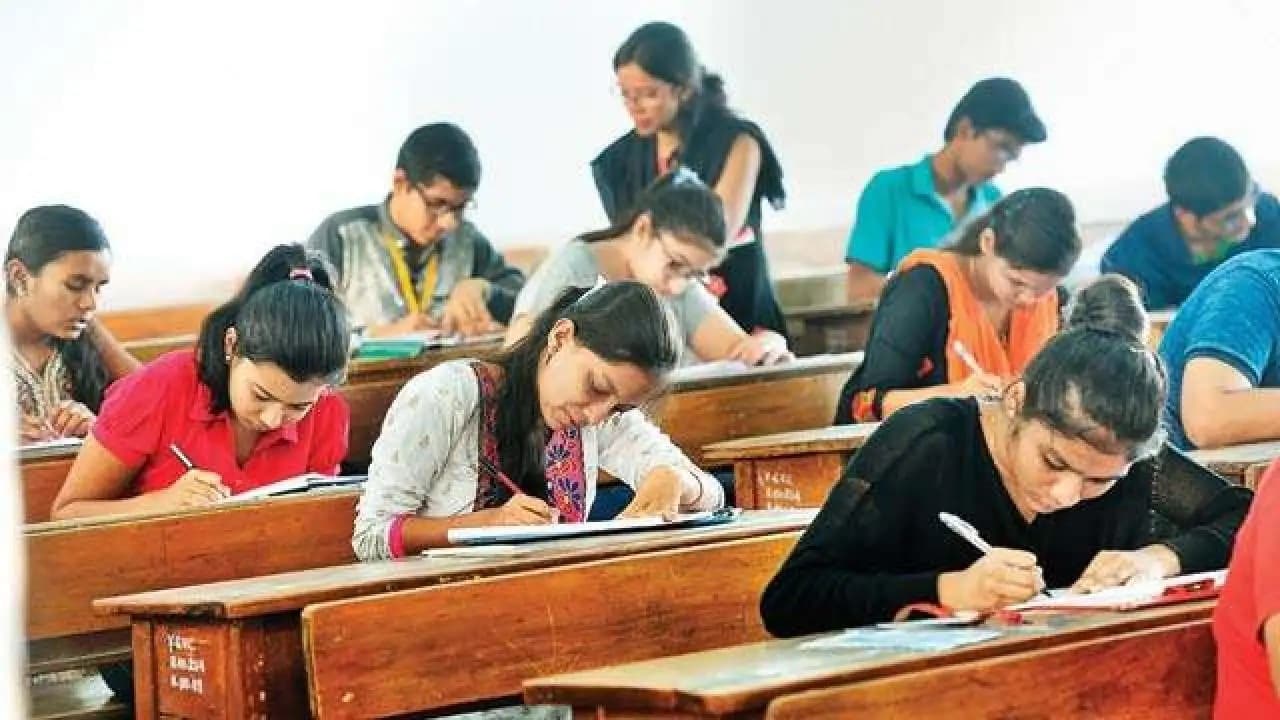Gyanodaya Shiksha Samridhi Yojana: कॉलेज में पढ़ाई के लिए अब नहीं देने होंगे एक भी रुपए.. इसी सत्र से लागू होगी ये नई योजना, यहां की भाजपा सरकार ने लिया बड़ा फैसला