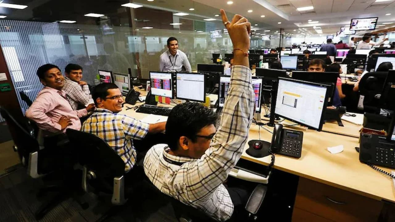 Study Leave New Rule: इस तरह की छुट्टियों पर अब नहीं कटेगा वेतन, DA-HRA का भी मिलता रहेगा लाभ, सरकार ने पहले के नियमों में किया बदलाव