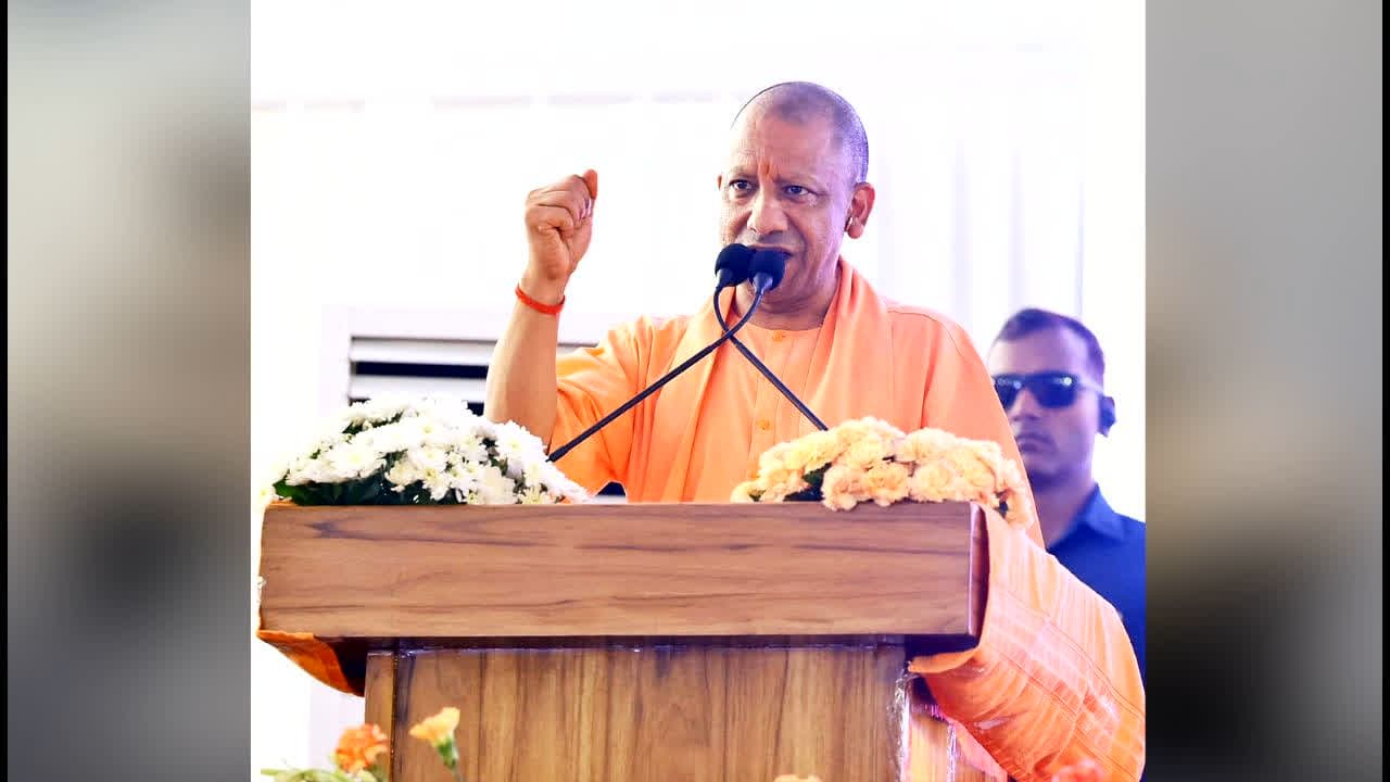 Yogi Adityanath Jinnah Nahi Ganna Pasand Statement : ‘हमें जिन्ना नहीं, गन्ना पसंद है’… बिजनौर से CM योगी का विपक्ष पर तीखा वार, बोले- UP में अब दंगा नहीं, विकास होता है