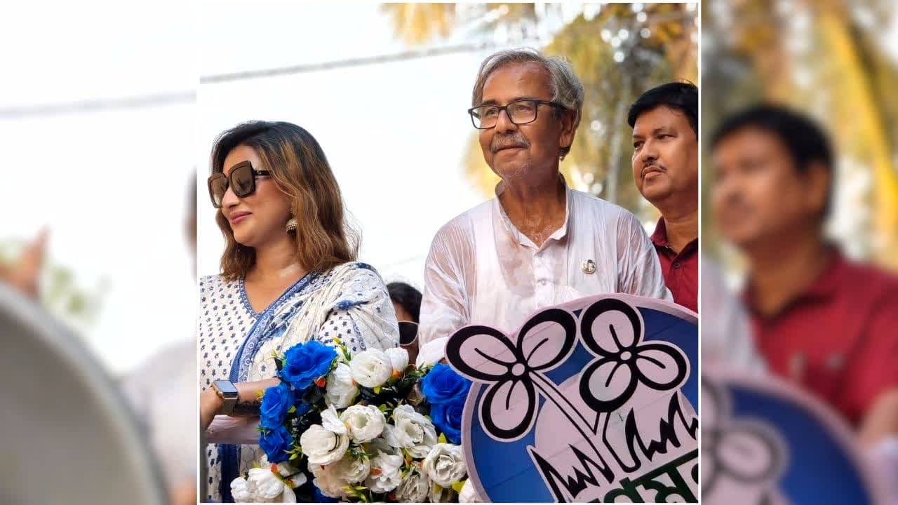 TMC Leader Ashish Banerjee Death: टीएमसी कार्यालय में फंदे से लटका मिला विधानसभा के पूर्व डिप्टी स्पीकर आशीष बनर्जी का शव, मचा हड़कंप /image: Social Media
