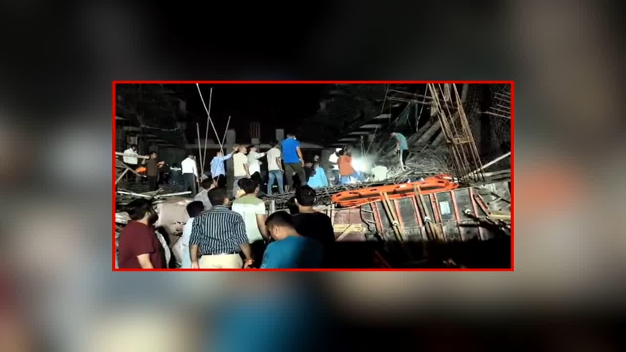Gandhinagar Building Slab Collapse News: गांधीनगर में हुआ बड़ा हादसा, निर्माणाधीन इमारत का स्लैब भरभराकर गिरा, कई मजदूरों के मलबे में दबे होने की आशंका