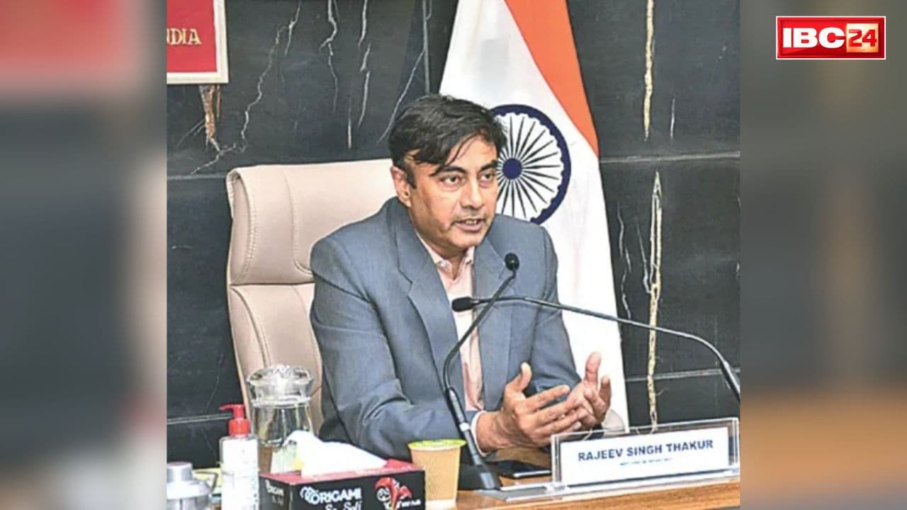 Manipur New Chief Secretary Appointed: प्रदेश को मिला नया ‘चीफ सेक्रेटरी’.. सीनियर IAS अफसर राजीव सिंह ठाकुर संभालेंगे राज्य की कमान, जानें इनके बारें