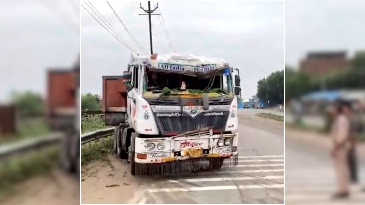 Morena Road Accident: बेकाबू ट्रक ने महिलाओं को कुचला, जन्माष्टमी का जश्न देखकर लौट रहे थे घर…तभी हुआ ऐसा हादसा कि कांप उठे लोग