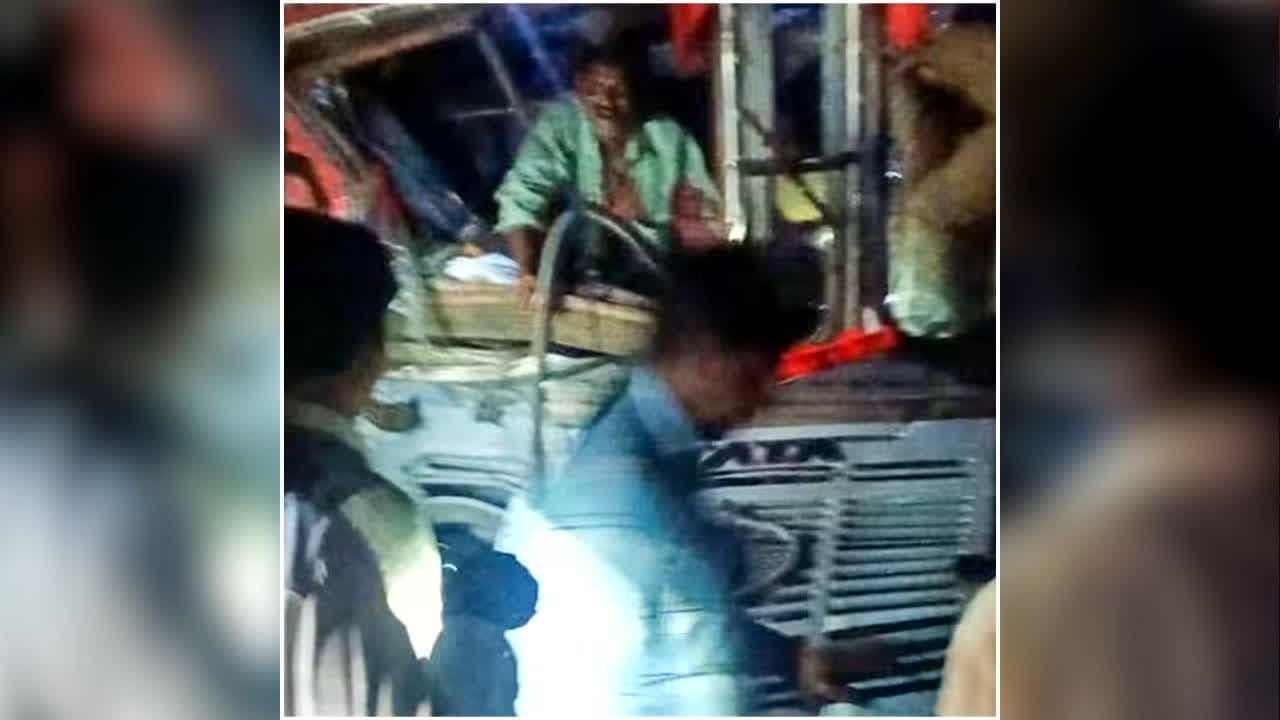 Nanded Road Accident: नांदेड़ में खौफनाक मंजर, भीषण सड़क हादसे ने छीनी 6 जिंदगियां, मची चीख पुकार