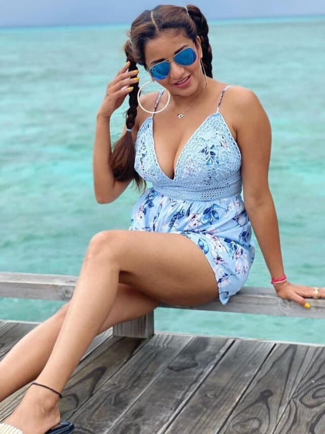 Monalisa Hot Pics: भोजपुरी बाला ने बढ़ाया इंटरनेट का तापमान, शेयर की हद से ज्यादा बोल्ड तस्वीरें, आप भी देखें यहां