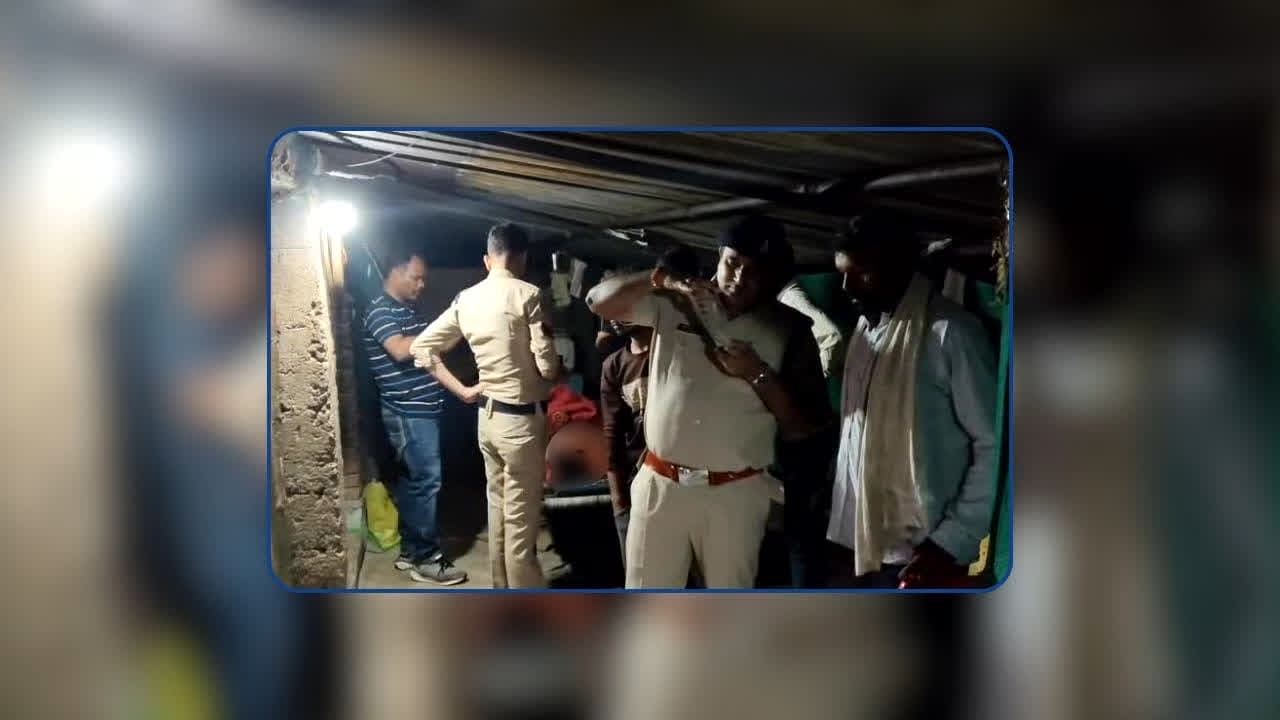 Maihar Farmer Murder Case: शहर में घर घुसकर किसान की बेरहमी से हत्या, कातिलों ने पत्नी-बच्चों सहित अन्य को भी नहीं छोड़ा, नजारा देख कांप गई पुलिस /image: IBC24 File