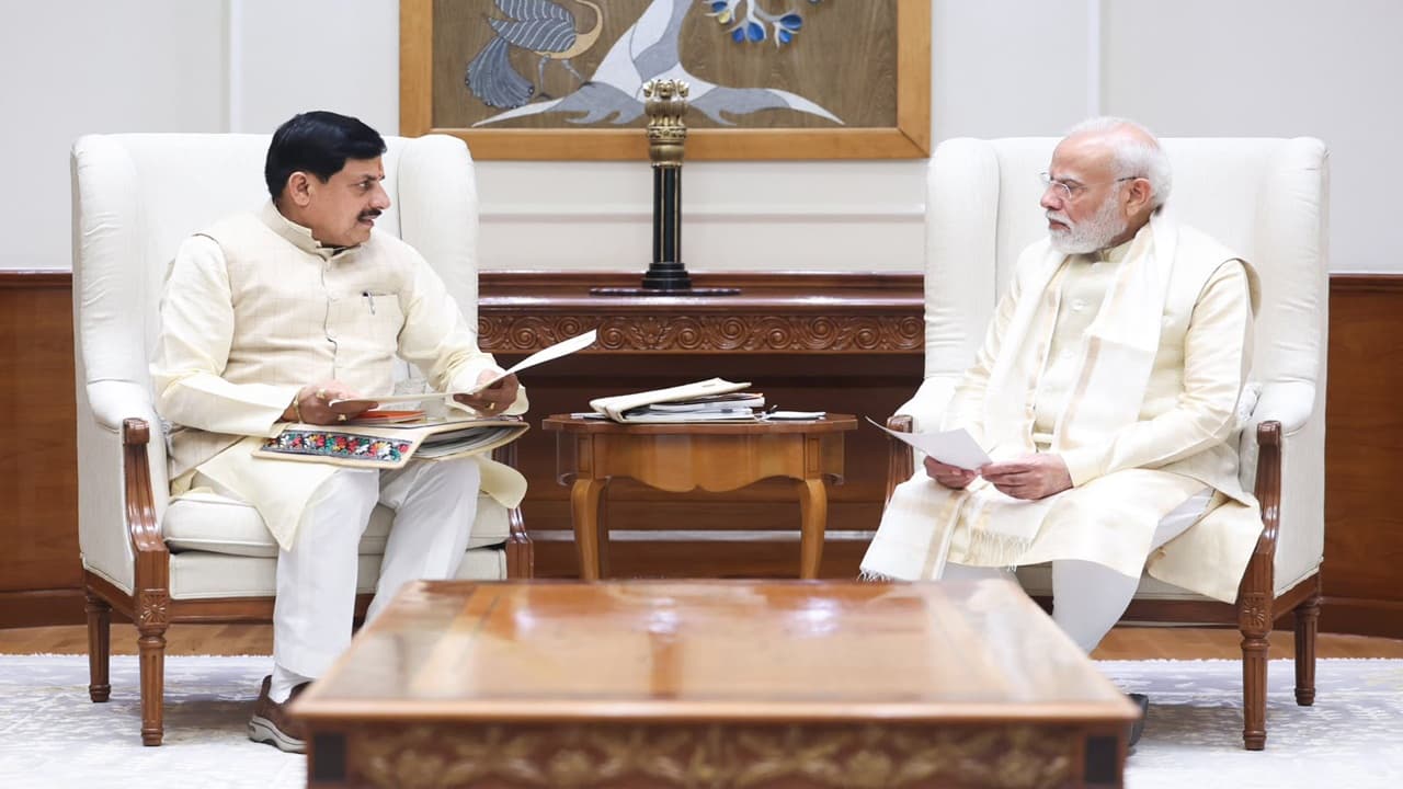 MP News: प्रधानमंत्री मोदी से मुख्यमंत्री डॉ. यादव ने की भेंट, ग्लोबल इन्वेस्टर्स समिट-2027 के लिए किया आमंत्रित