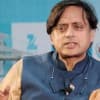 थरुर ने मोदी पर कसा तंज, बताया सफेद घोड़े पर हाथ में तलवार लेकर बैठा हीरो