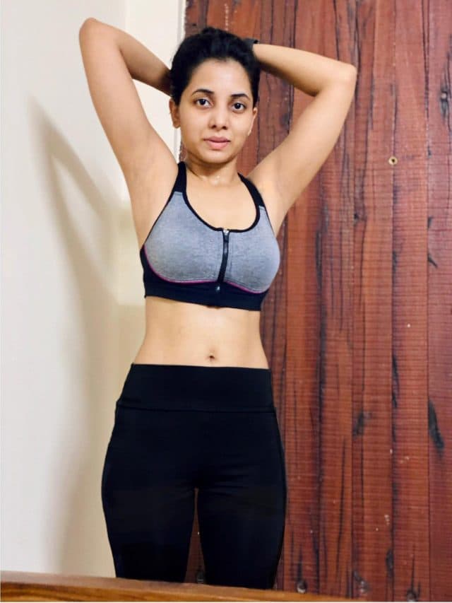 इस मॉडल के हुस्न के आगे क्लीन बोल्ड हो गए टीम इंडिया का ये खिलाड़ी, फोटो देख हो जाएंगे मदहोश