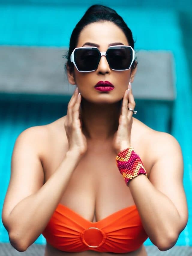 bollywood Actress Kashmira Shah: इस उम्र में भी हॉट दिखती हैं कश्मीरा शाह, लुक्स देखकर फैंस हुए मदहोश