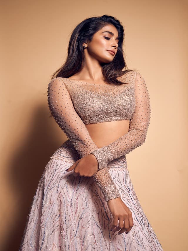 आज है एक्ट्रेस पूजा हेगड़े का जन्मदिन, जानें उनके फिल्मी करियर से जुड़ी कुछ जानकारियां